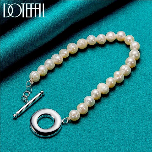 Timeless … Freshwater Pearls with 925 Sterling Silver bracelet!!! - Picture 5 of 6